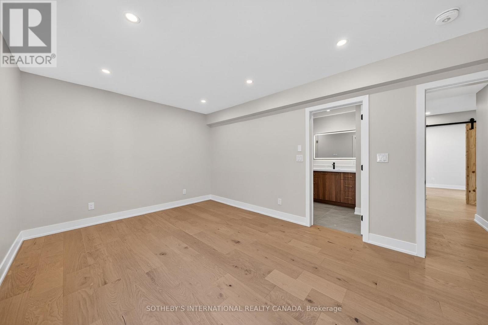 33 Miles Road, Toronto, Ontario  M8V 1V4 - Photo 22 - W13476898
