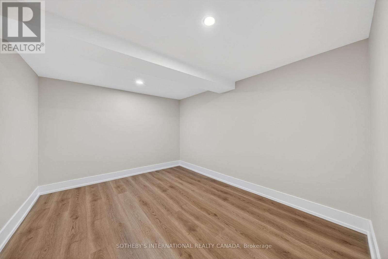 33 Miles Road, Toronto, Ontario  M8V 1V4 - Photo 38 - W13476898