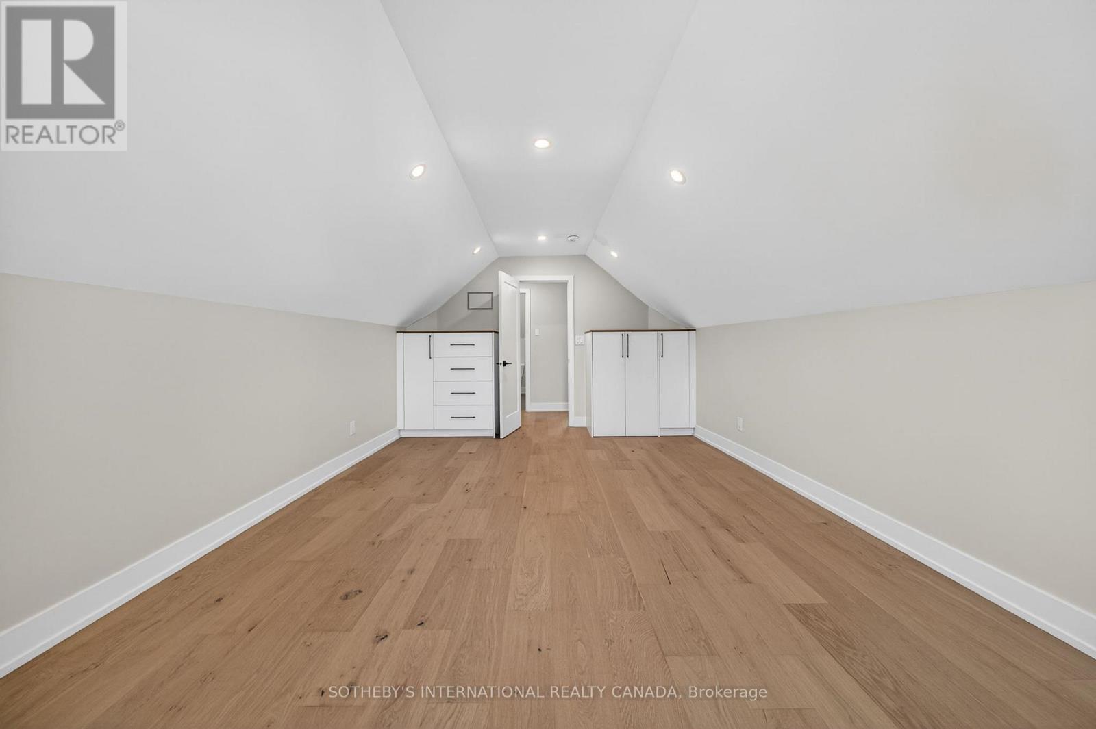 33 Miles Road, Toronto, Ontario  M8V 1V4 - Photo 28 - W13476898