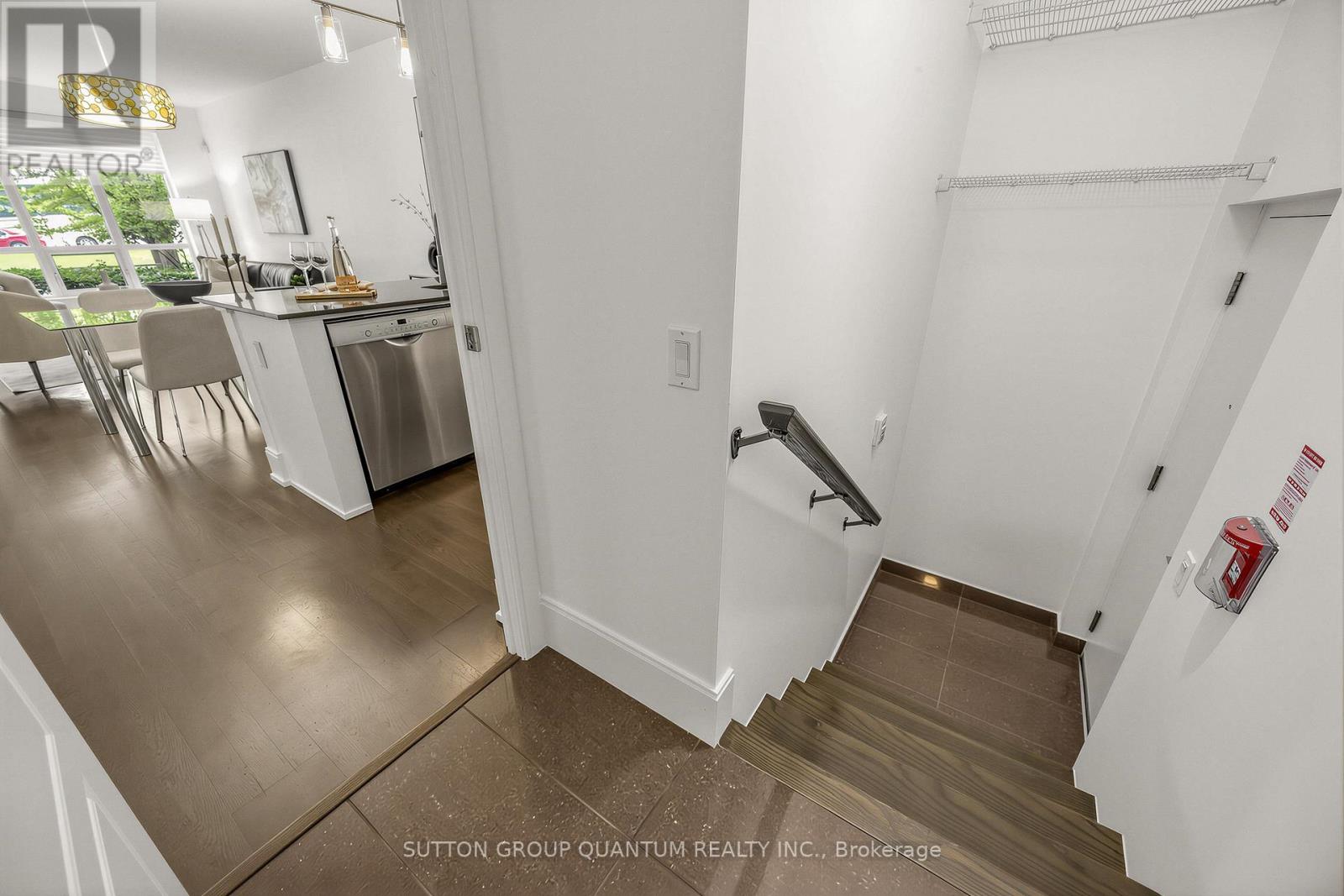Th02 - 15 Viking Lane, Toronto, Ontario  M9B 0A4 - Photo 21 - W13520798