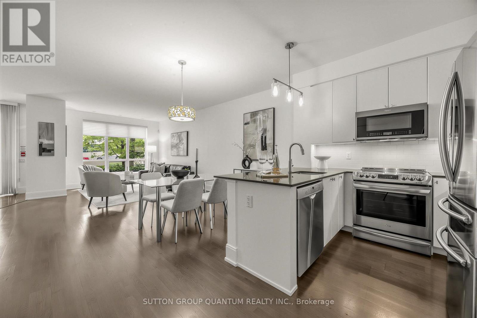 Th02 - 15 Viking Lane, Toronto, Ontario  M9B 0A4 - Photo 6 - W13520798