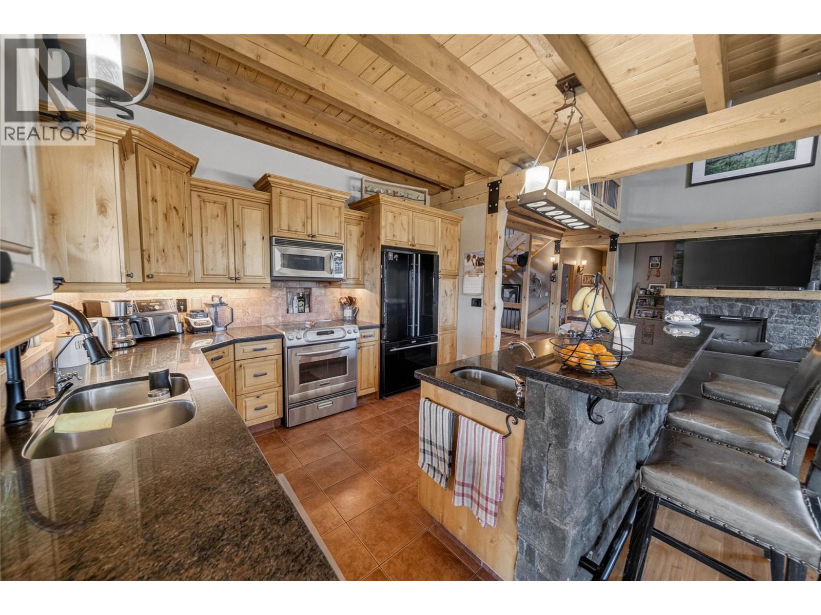 3294 Garry Road, Wycliffe, British Columbia V1C 7C6 - Photo 2 - 10393385