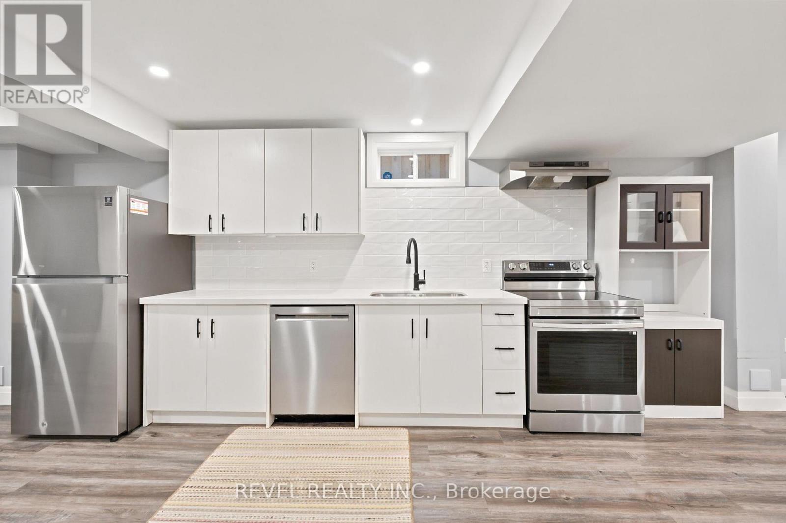 207 Valridge Drive, Hamilton, Ontario  L9G 4Y4 - Photo 32 - X13520842