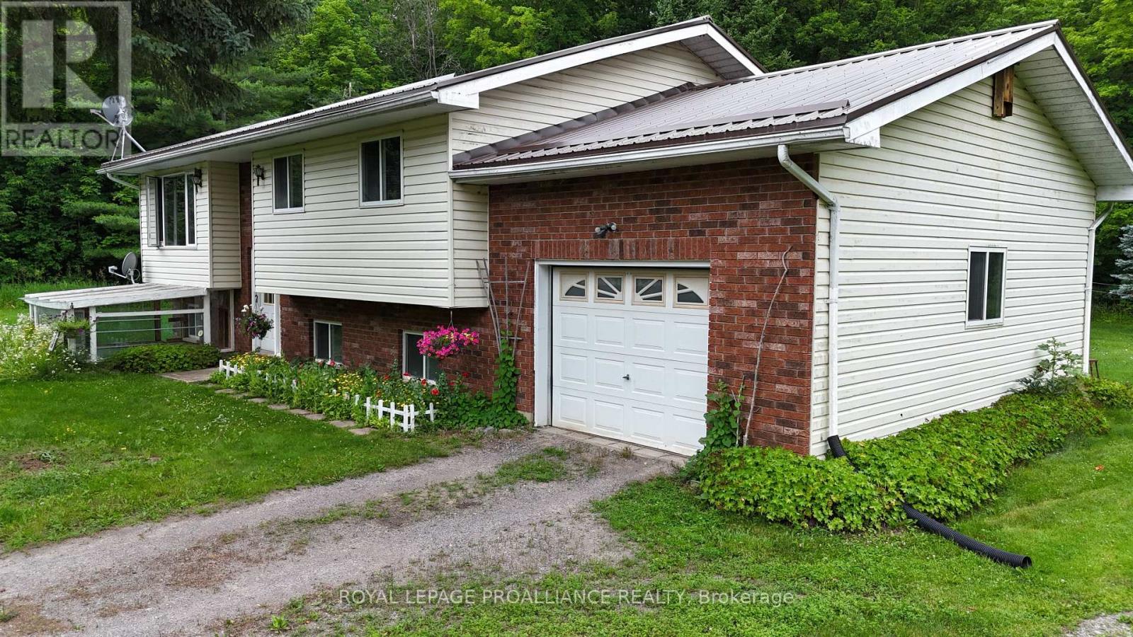 2201 Moneymore Road, Tweed, Ontario  K0K 2Y0 - Photo 2 - X12967170