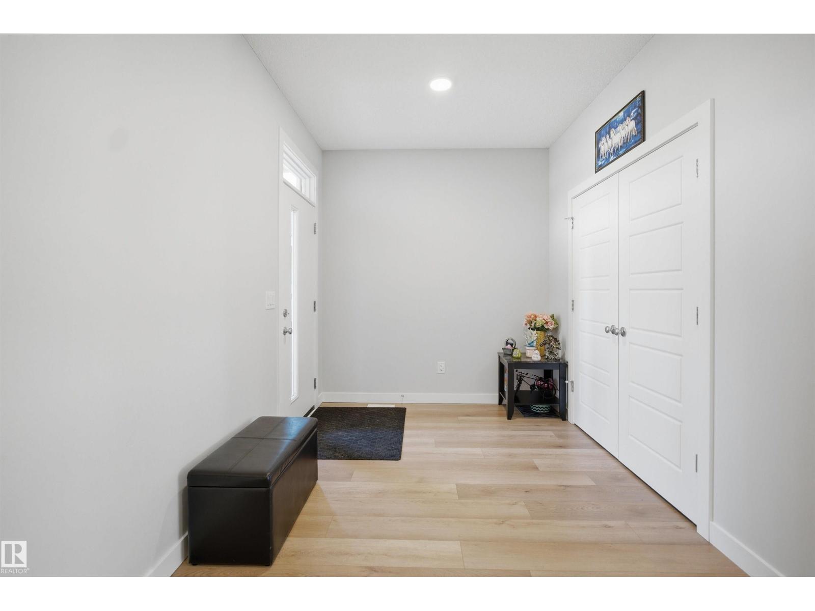 7017 54 Av, Beaumont, Alberta  T4X 2Z9 - Photo 5 - E4497003