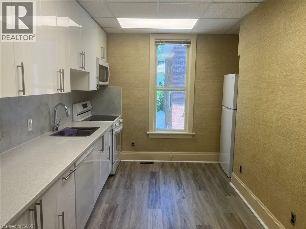 106 Young Street W Unit# Upper, Kitchener, Ontario N2H 4Z4 - Photo 4 - 40844256