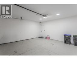 1152 Hume Avenue, Kelowna, British Columbia  V1P 0A9 - Photo 44 - 10393301