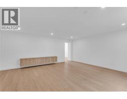 1152 Hume Avenue, Kelowna, British Columbia  V1P 0A9 - Photo 33 - 10393301