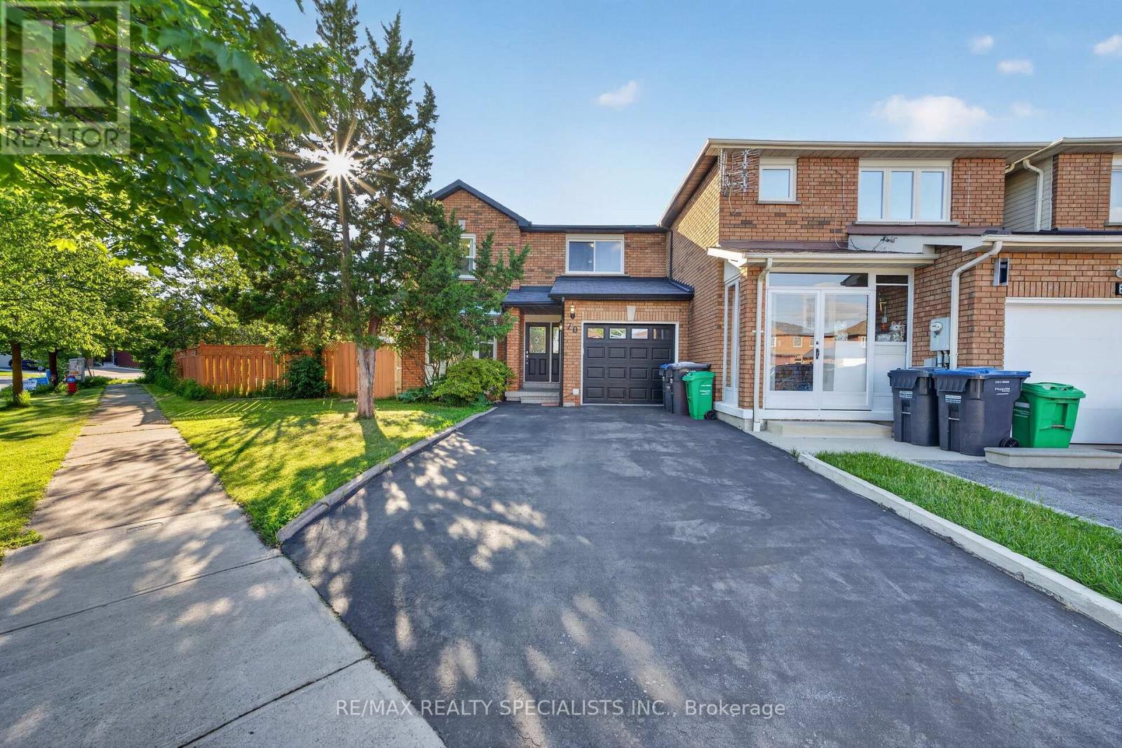 70 TULIP DRIVE, Brampton, Ontario