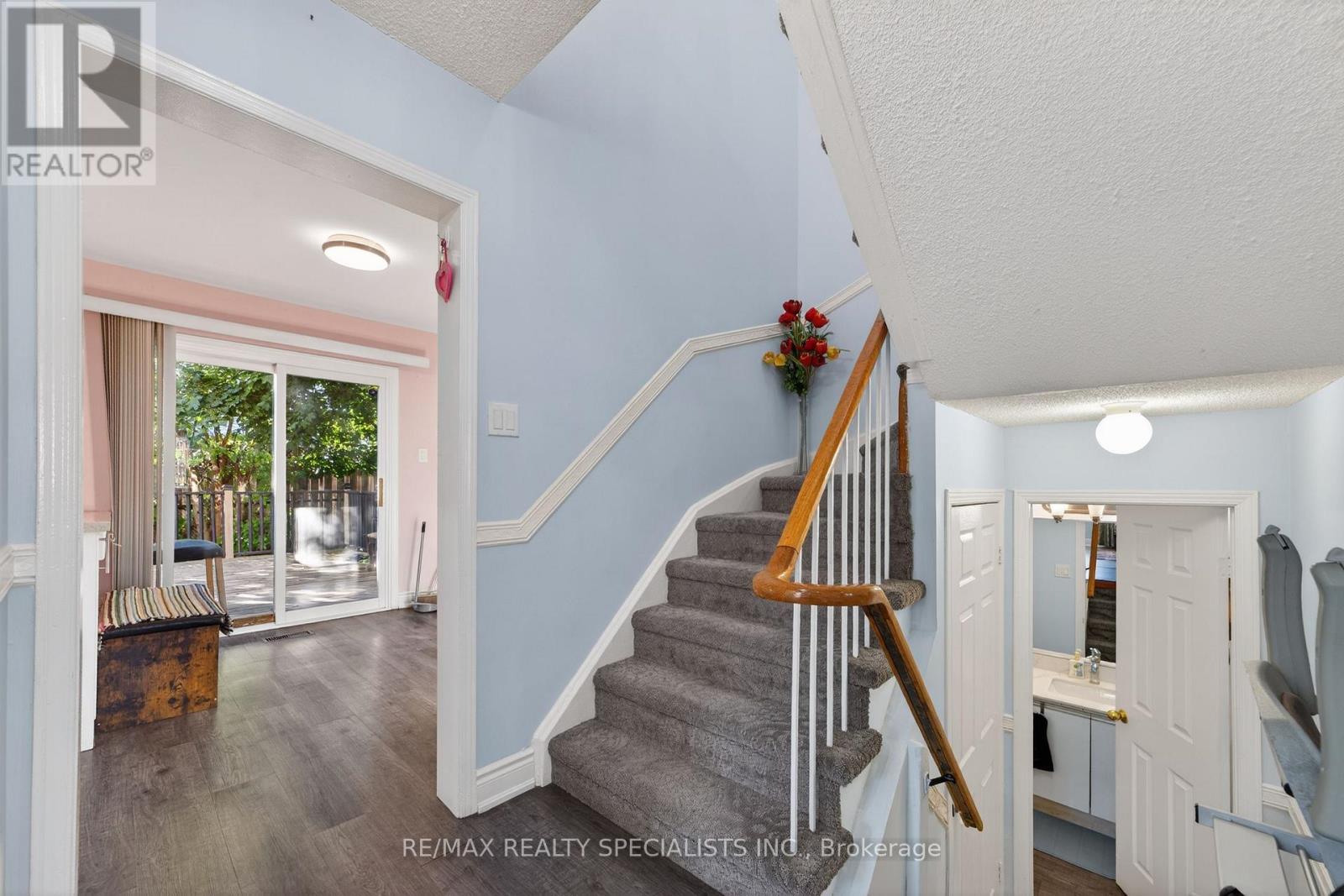 70 Tulip Drive, Brampton, Ontario  L6Y 3W7 - Photo 8 - W13426872