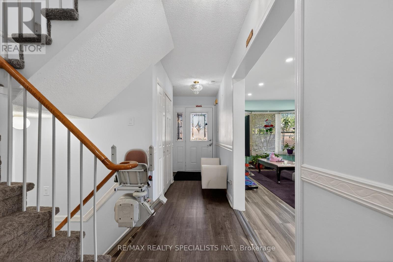70 Tulip Drive, Brampton, Ontario  L6Y 3W7 - Photo 7 - W13426872