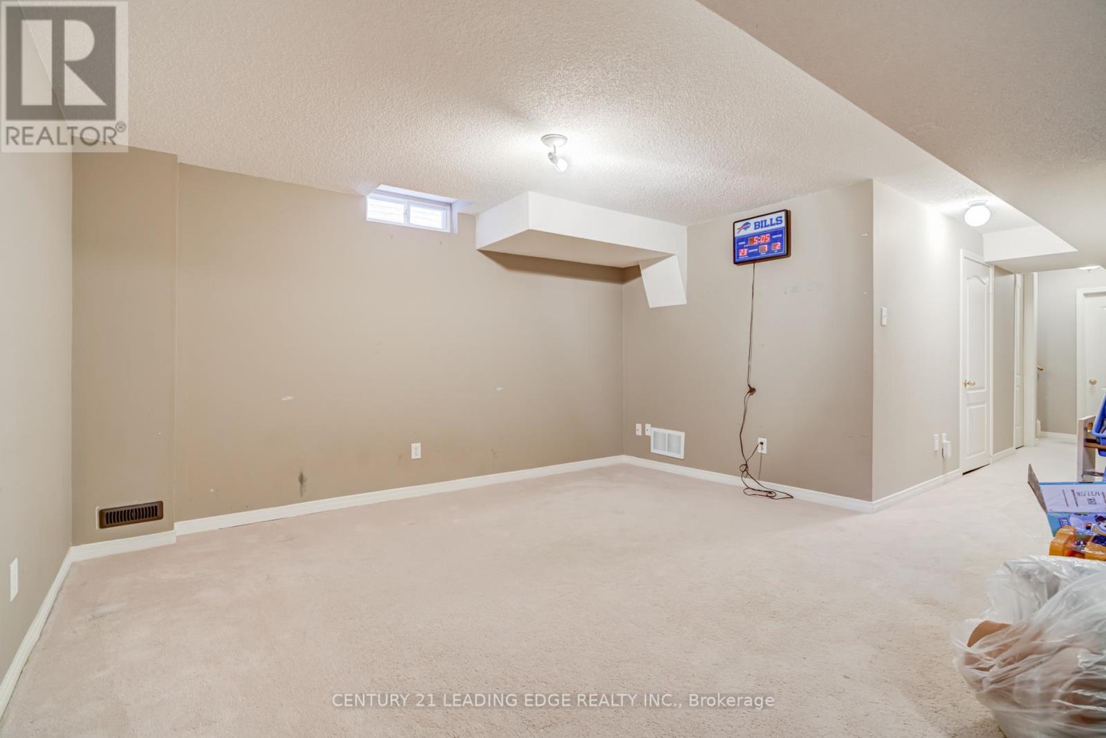13 Grape Trail, Brampton, Ontario  L7A 2V7 - Photo 19 - W13519164