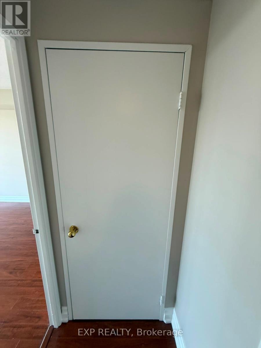 2405 - 4205 Shipp Drive, Mississauga, Ontario L4Z 2Y9 - Photo 3 - W13517838