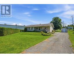 3 HILLVIEW CIRCLE, Champlain, Ontario