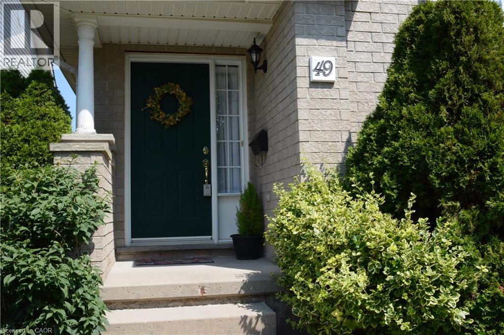 461 Columbia Street W Unit# 49, Waterloo, Ontario  N2T 2P5 - Photo 2 - 40844583