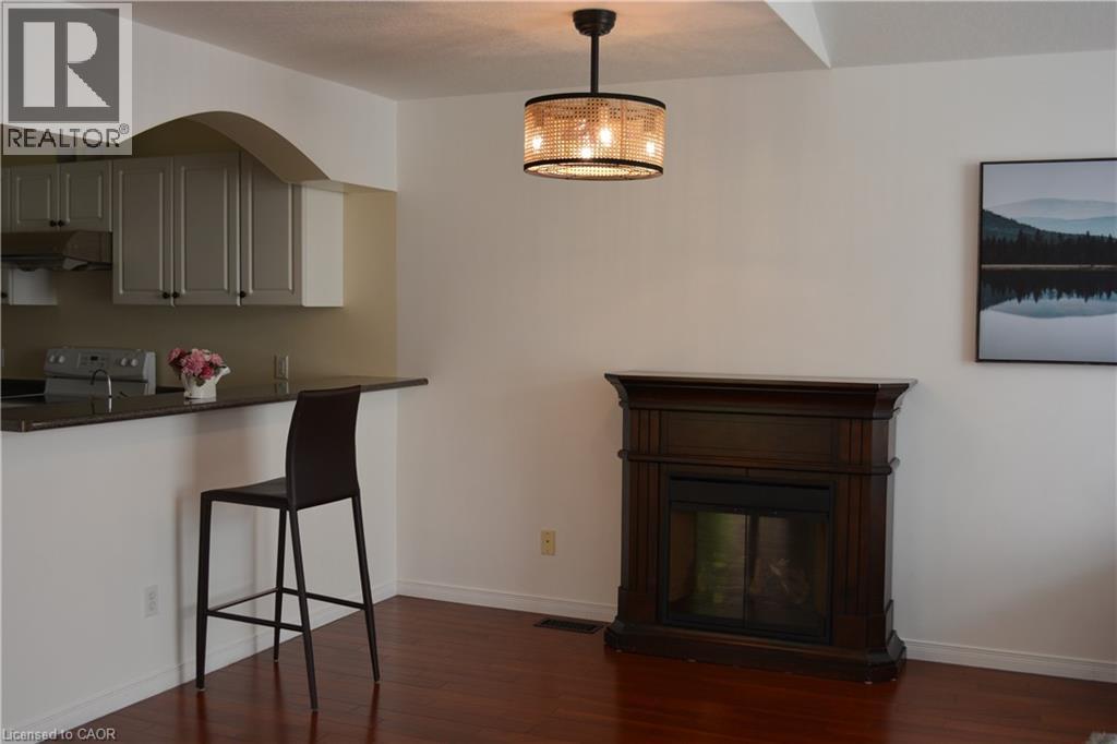 461 Columbia Street W Unit# 49, Waterloo, Ontario  N2T 2P5 - Photo 5 - 40844583