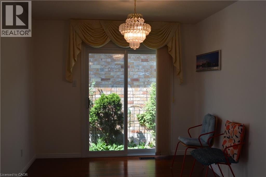 461 Columbia Street W Unit# 49, Waterloo, Ontario  N2T 2P5 - Photo 9 - 40844583