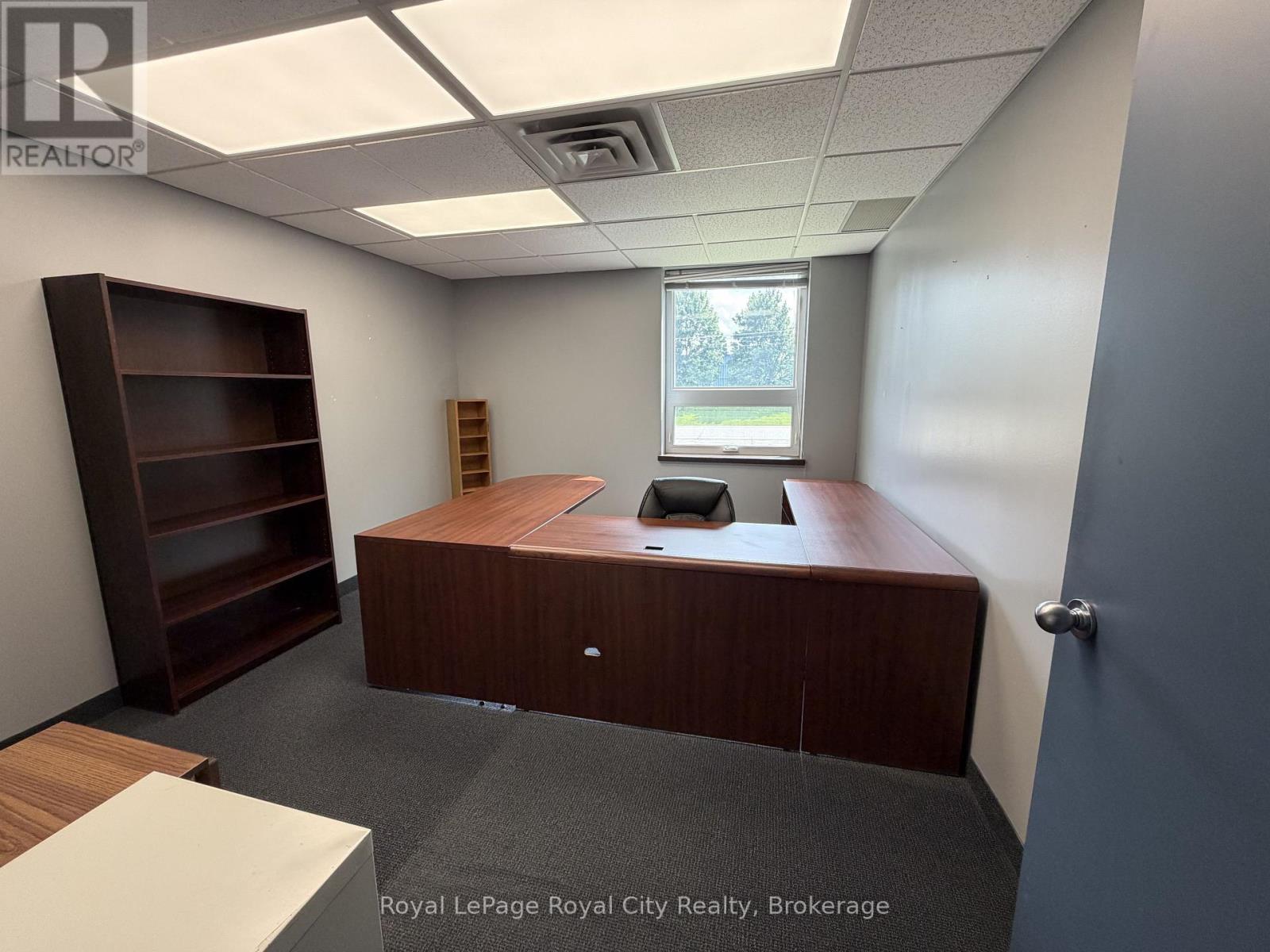 200 - 15 Lewis Road, Guelph, Ontario  N1H 1E9 - Photo 13 - X13521152