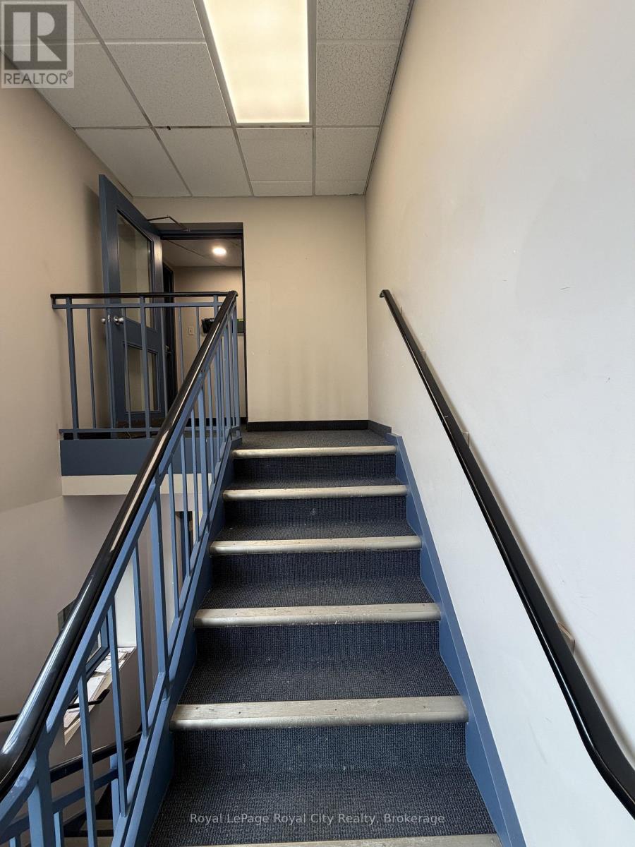 200 - 15 Lewis Road, Guelph, Ontario  N1H 1E9 - Photo 15 - X13521152