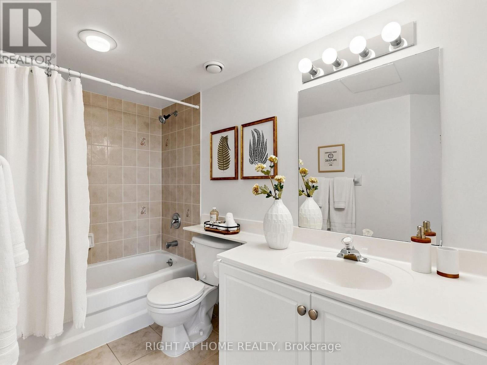 1119 - 1700 Eglinton Avenue E, Toronto (Victoria Village), Ontario  M4A 2X4 - Photo 27 - C13521020