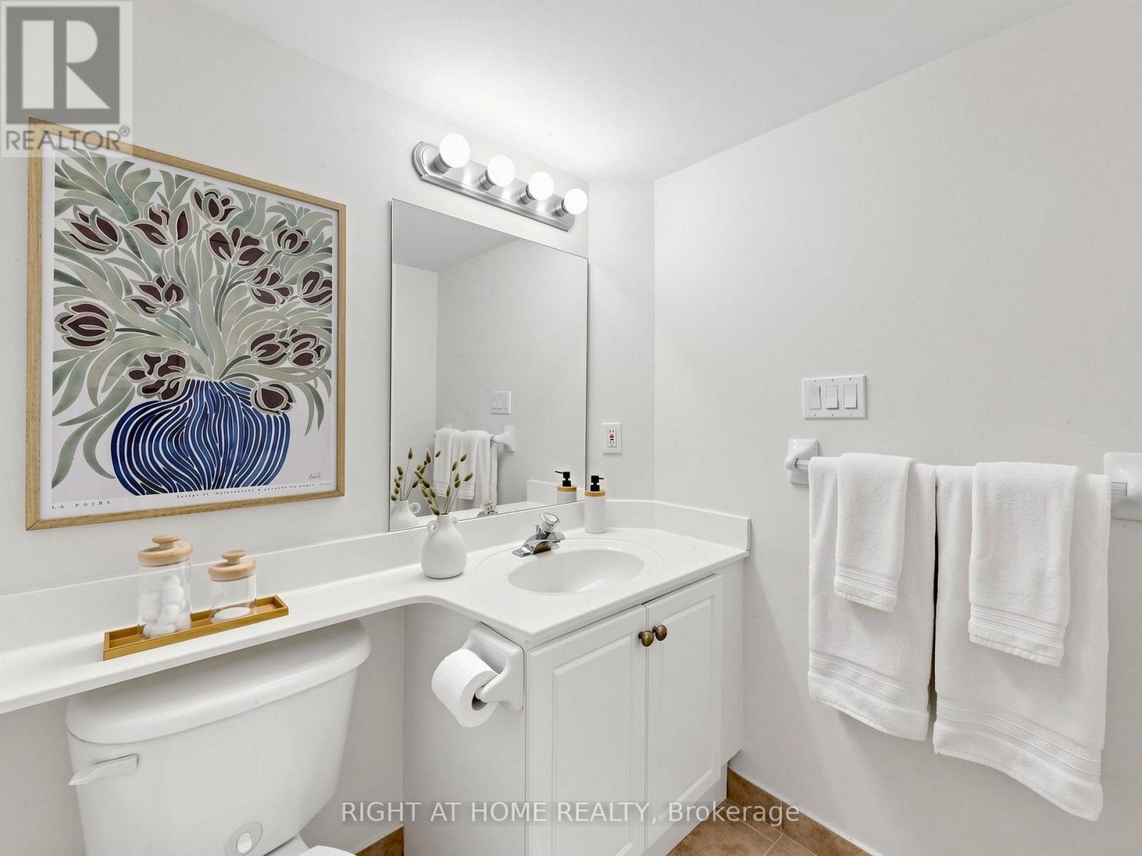 1119 - 1700 Eglinton Avenue E, Toronto (Victoria Village), Ontario  M4A 2X4 - Photo 34 - C13521020