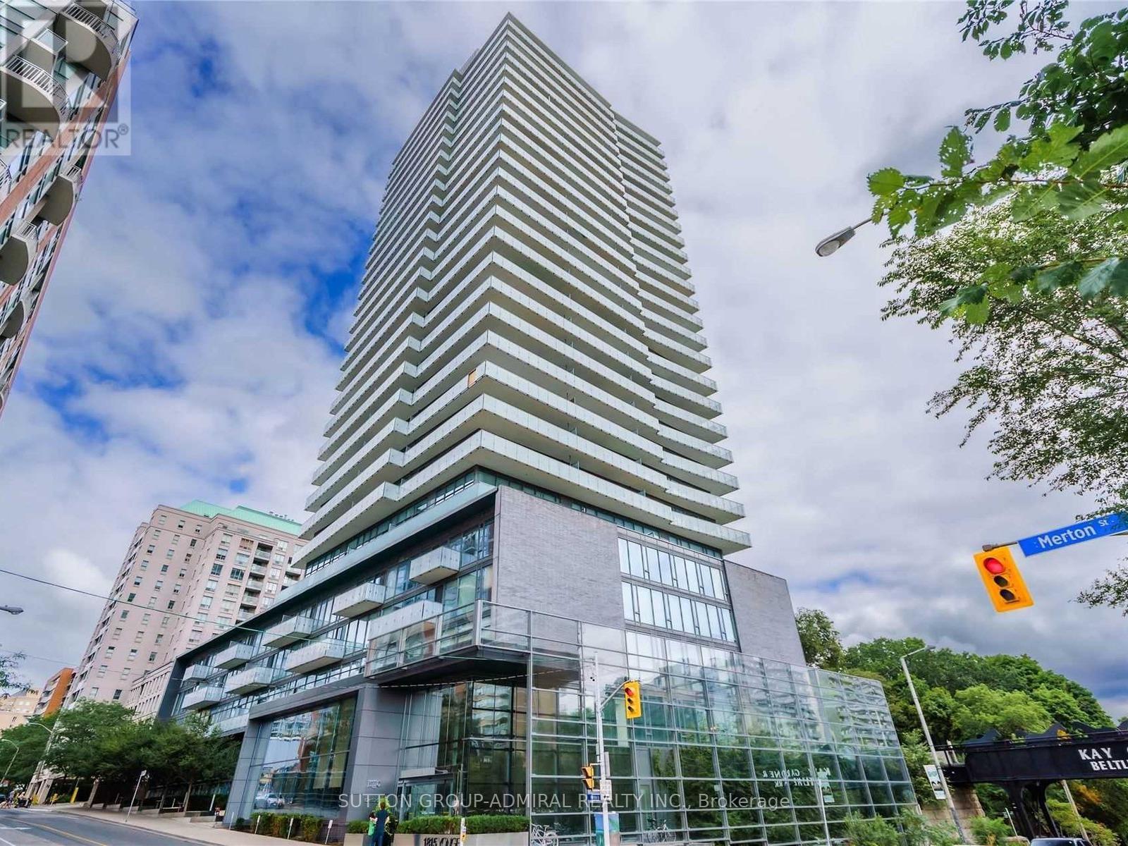 <div class="slider-price">$789,000</div><p>1102 - 1815 Yonge Street, Toronto, Ontario</p>