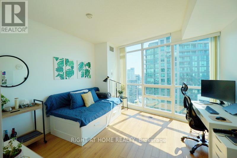 3307 - 219 Fort York Boulevard, Toronto, Ontario  M5V 1B1 - Photo 30 - C13521120
