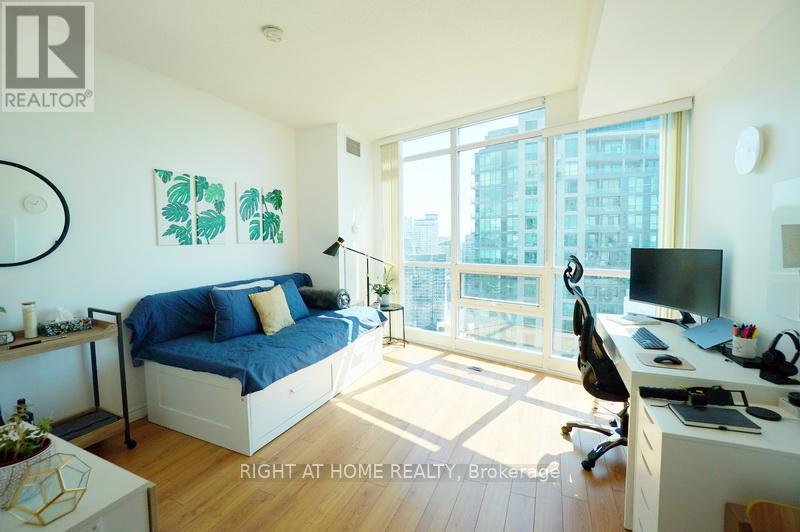 3307 - 219 Fort York Boulevard, Toronto, Ontario  M5V 1B1 - Photo 31 - C13521120