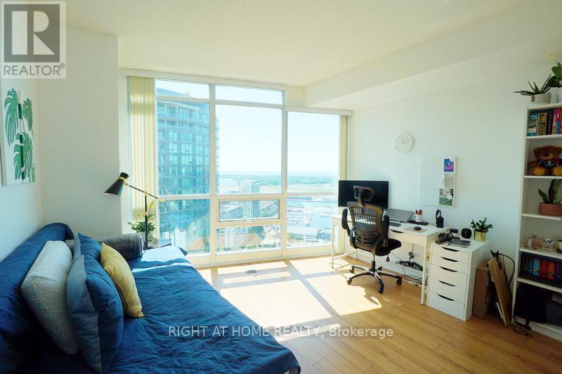 3307 - 219 Fort York Boulevard, Toronto, Ontario  M5V 1B1 - Photo 32 - C13521120