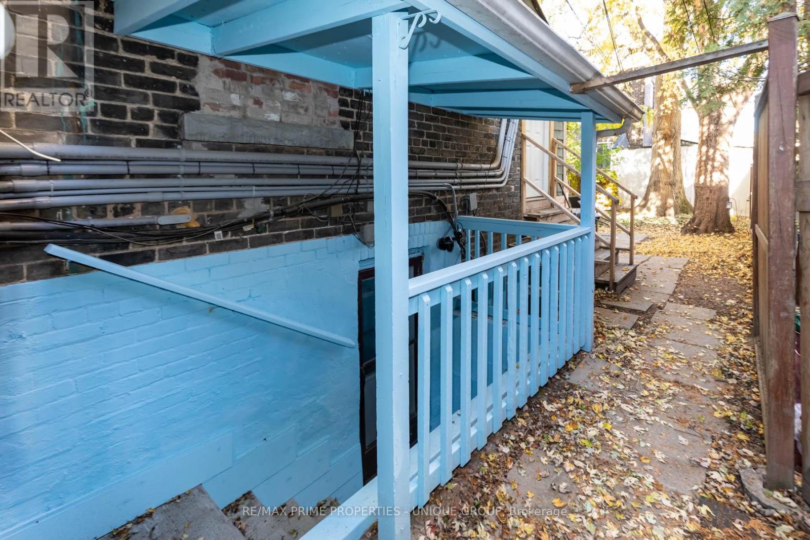 Bsmt - 1316 Queen Street E, Toronto, Ontario  M4L 1C5 - Photo 15 - E13521078