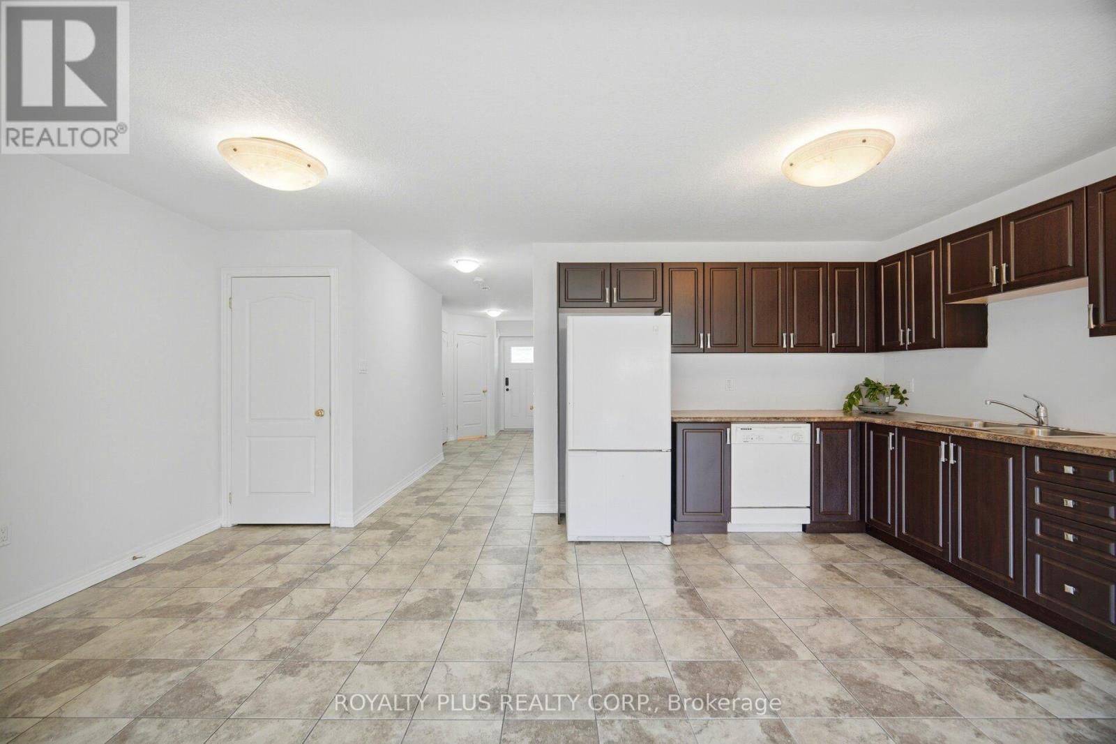 222 Hutchinson Drive, New Tecumseth, Ontario  L9R 0P9 - Photo 10 - N13521022