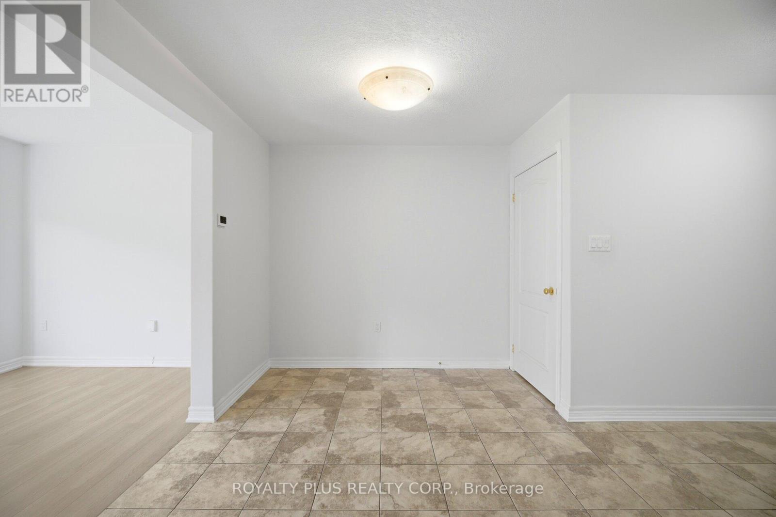 222 Hutchinson Drive, New Tecumseth, Ontario  L9R 0P9 - Photo 12 - N13521022