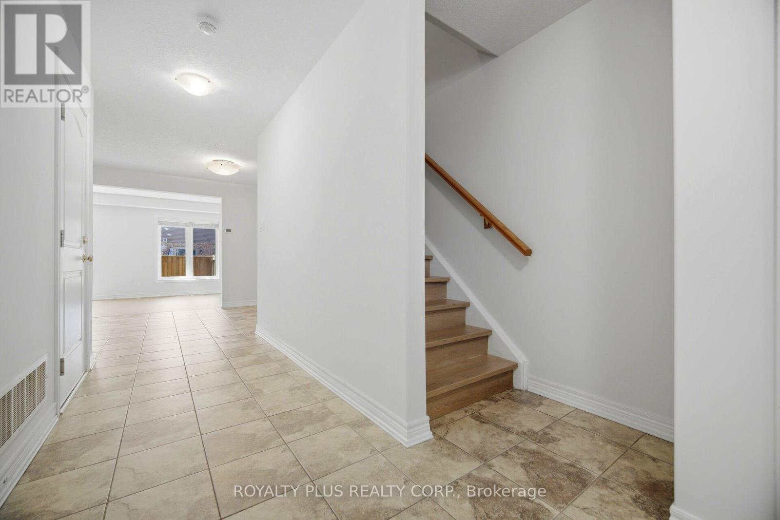 222 Hutchinson Drive, New Tecumseth, Ontario  L9R 0P9 - Photo 18 - N13521022