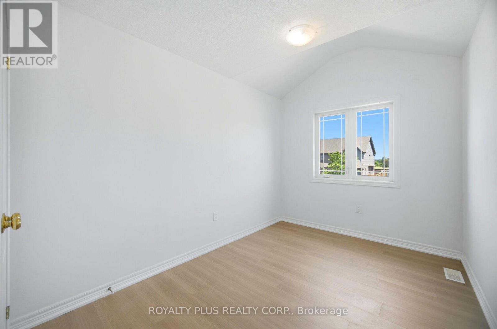 222 Hutchinson Drive, New Tecumseth, Ontario  L9R 0P9 - Photo 27 - N13521022