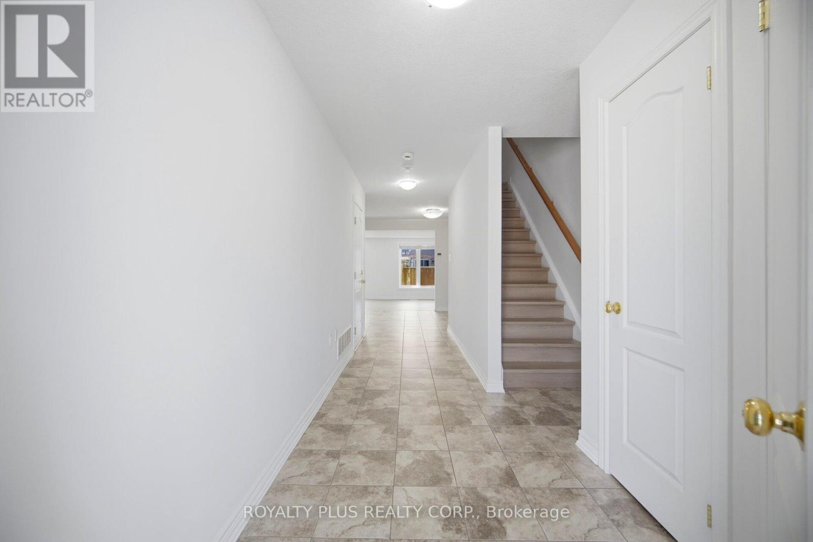 222 Hutchinson Drive, New Tecumseth, Ontario  L9R 0P9 - Photo 7 - N13521022