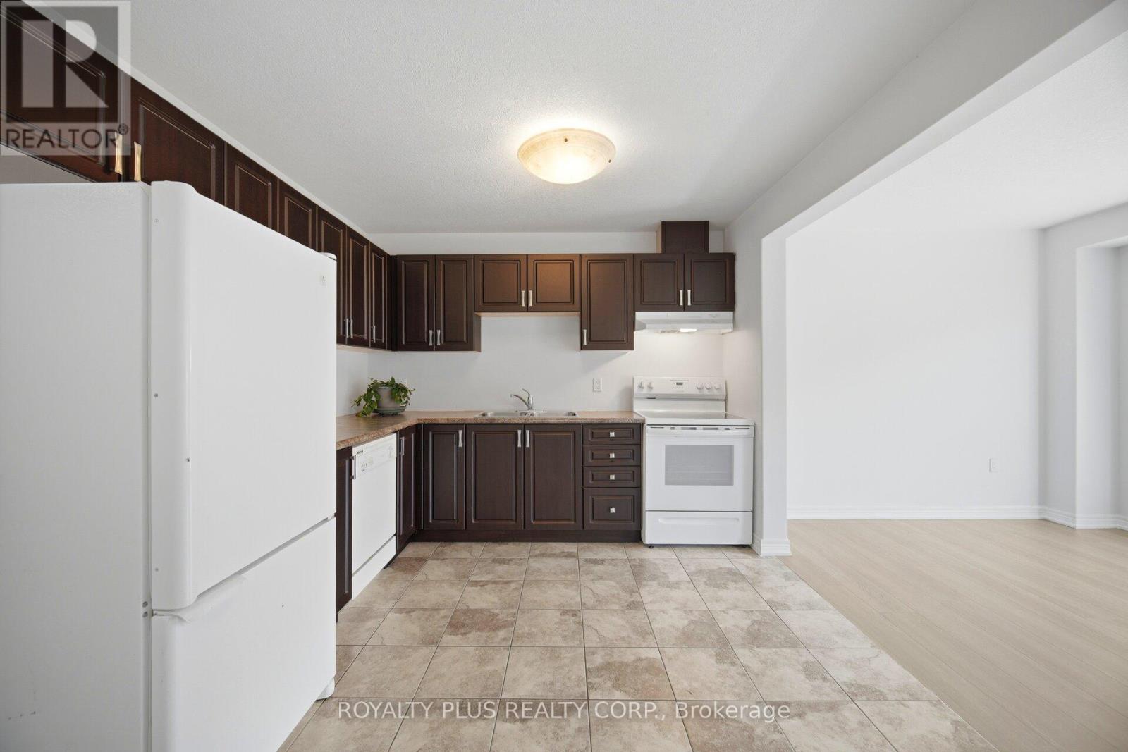 222 Hutchinson Drive, New Tecumseth, Ontario  L9R 0P9 - Photo 9 - N13521022
