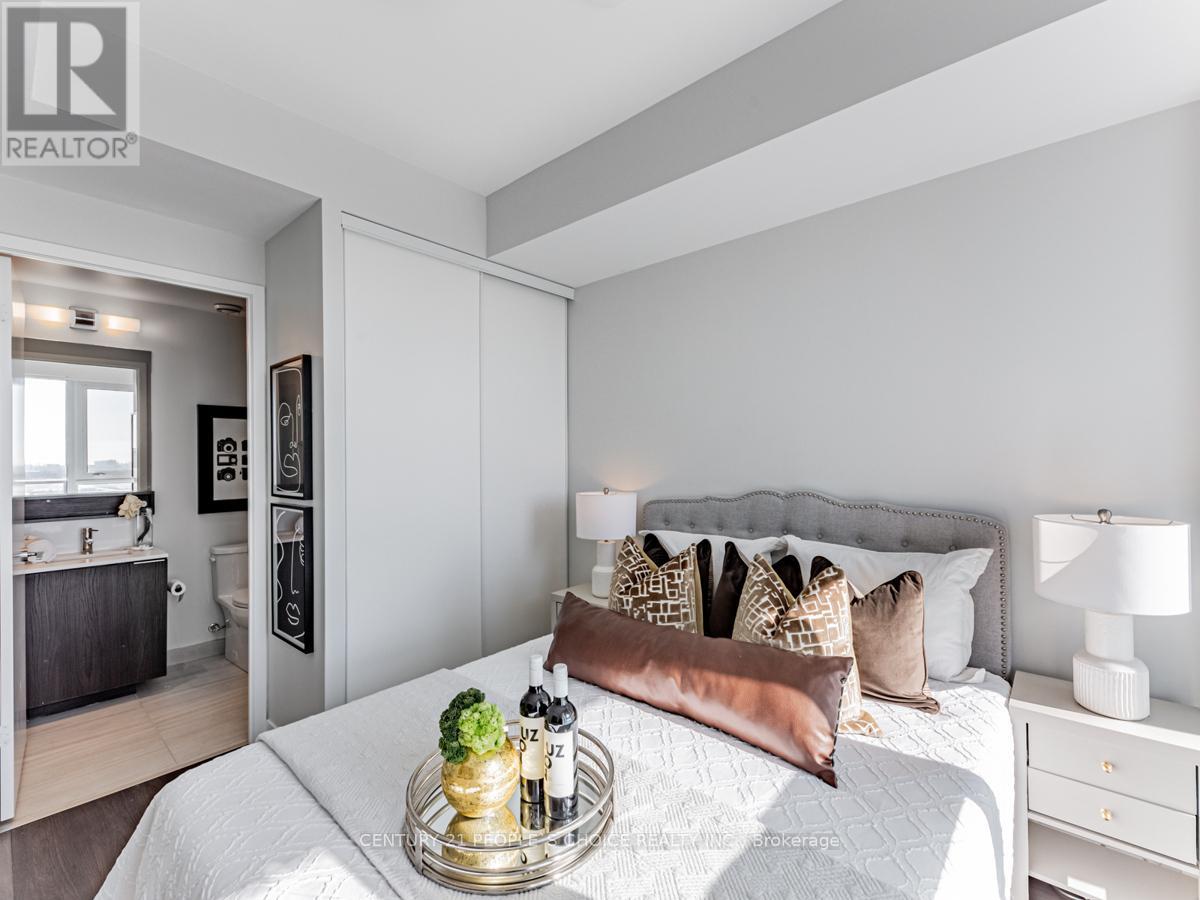 1805 - 898 Portage Parkway, Vaughan, Ontario  L4K 0J6 - Photo 20 - N13521054