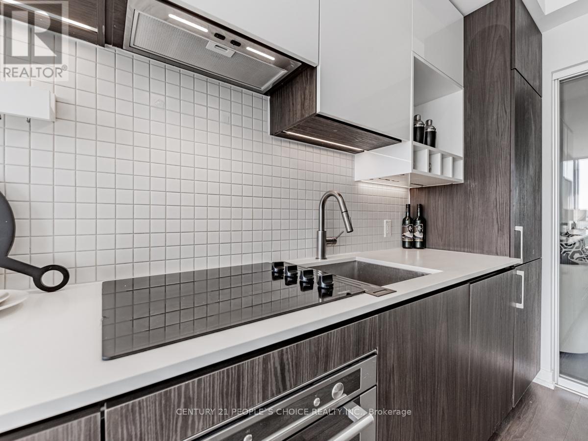 1805 - 898 Portage Parkway, Vaughan, Ontario  L4K 0J6 - Photo 9 - N13521054