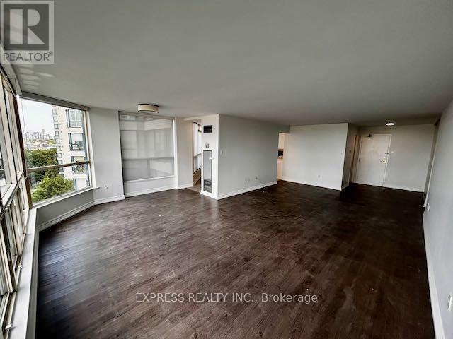 1207 - 7300 Yonge Street, Vaughan, Ontario  L4J 7Y5 - Photo 3 - N13521140