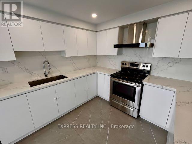 1207 - 7300 Yonge Street, Vaughan, Ontario  L4J 7Y5 - Photo 5 - N13521140