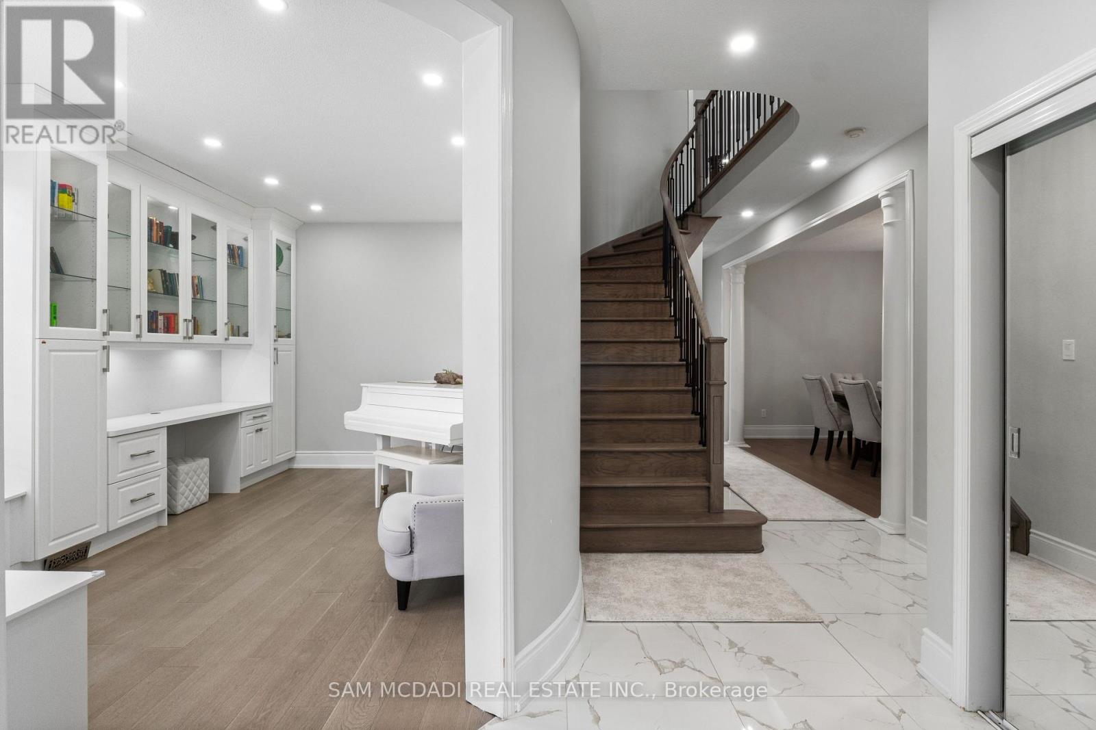 7516 Terragar Boulevard, Mississauga, Ontario  L5N 8H6 - Photo 6 - W13520912