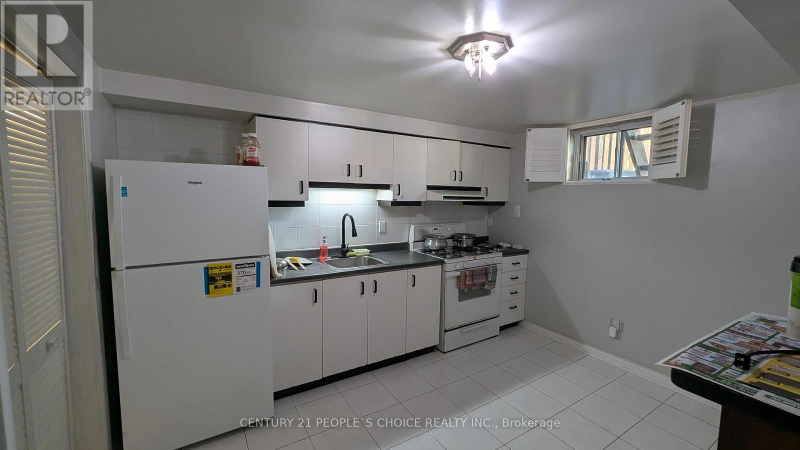 Basement - 2644 Windjammer Road, Mississauga, Ontario  L5L 1T5 - Photo 2 - W13520932