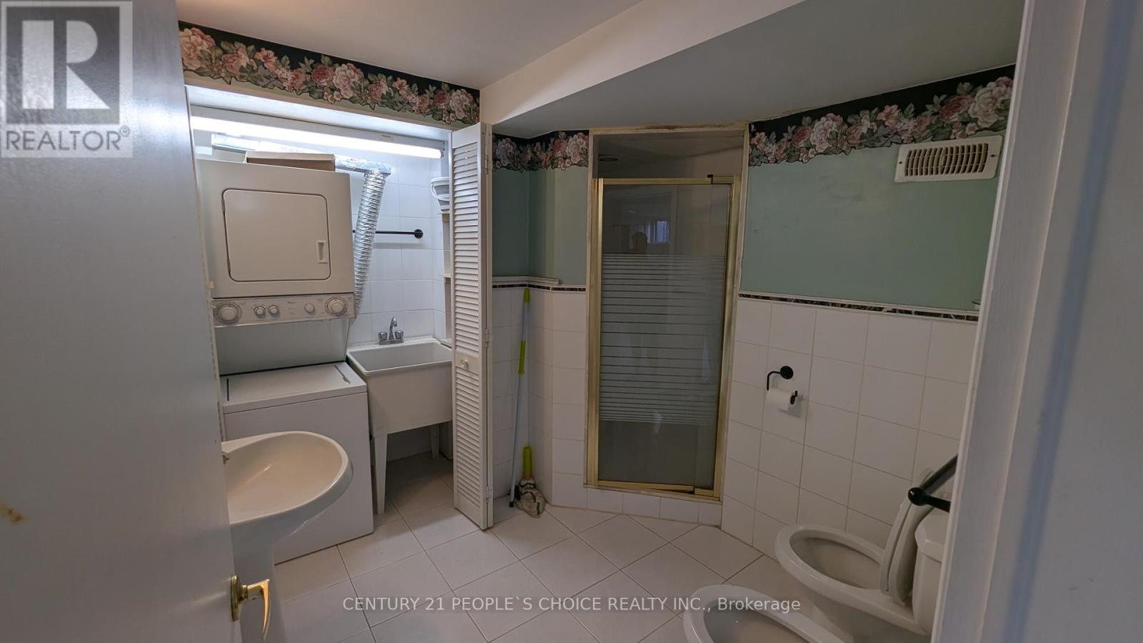 Basement - 2644 Windjammer Road, Mississauga, Ontario  L5L 1T5 - Photo 8 - W13520932