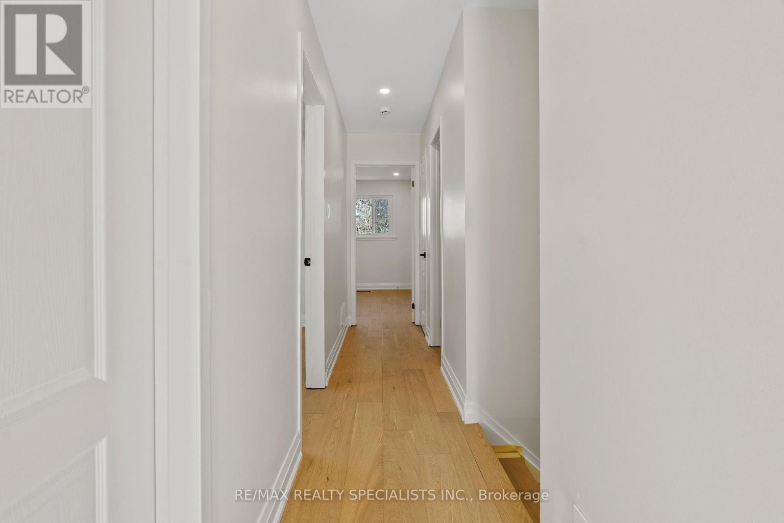Upper - 6419 Chaumont Crescent, Mississauga, Ontario  L5N 2M7 - Photo 20 - W13520942