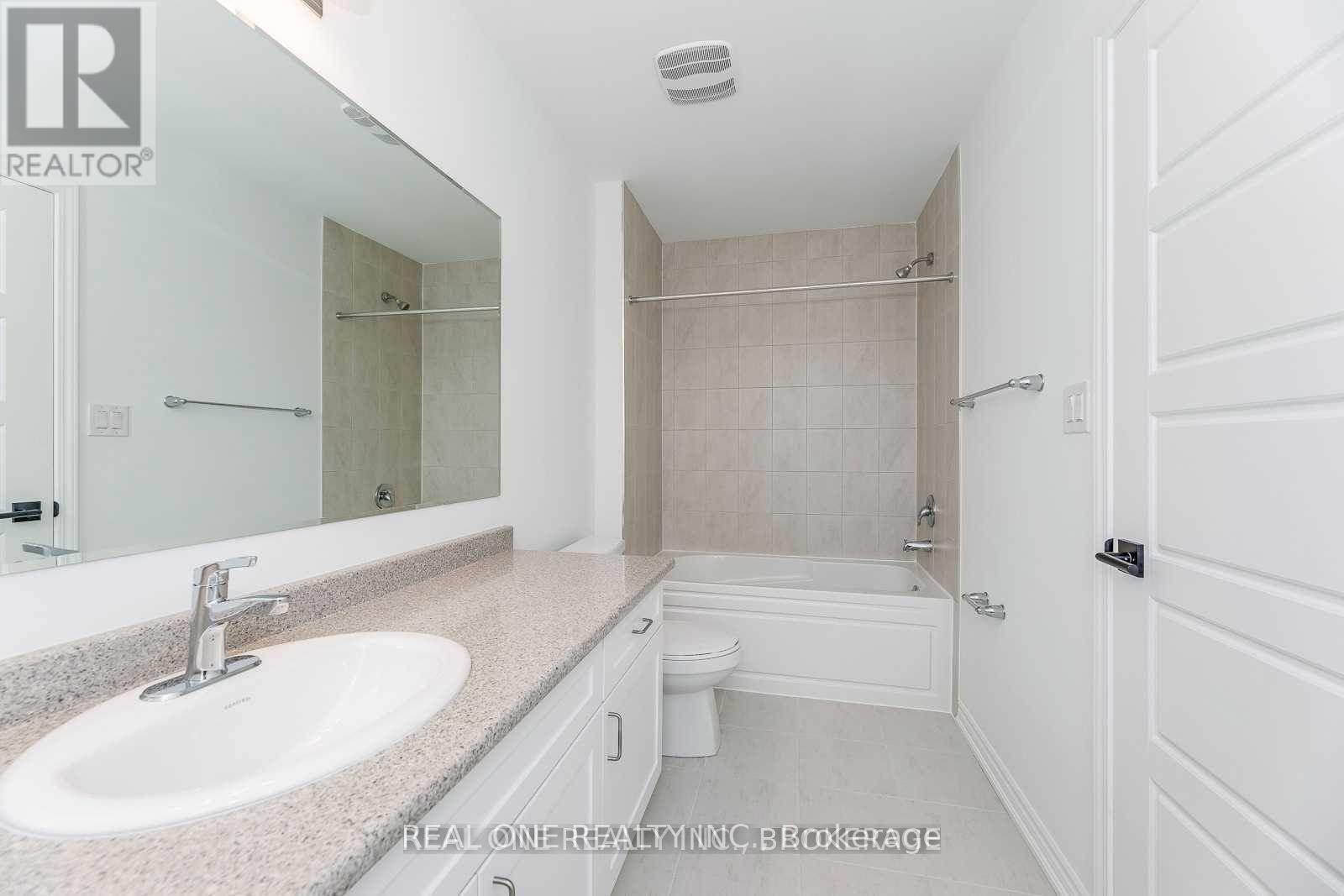 34 - 980 Logan Drive, Milton, Ontario  L9T 7E7 - Photo 22 - W13520980