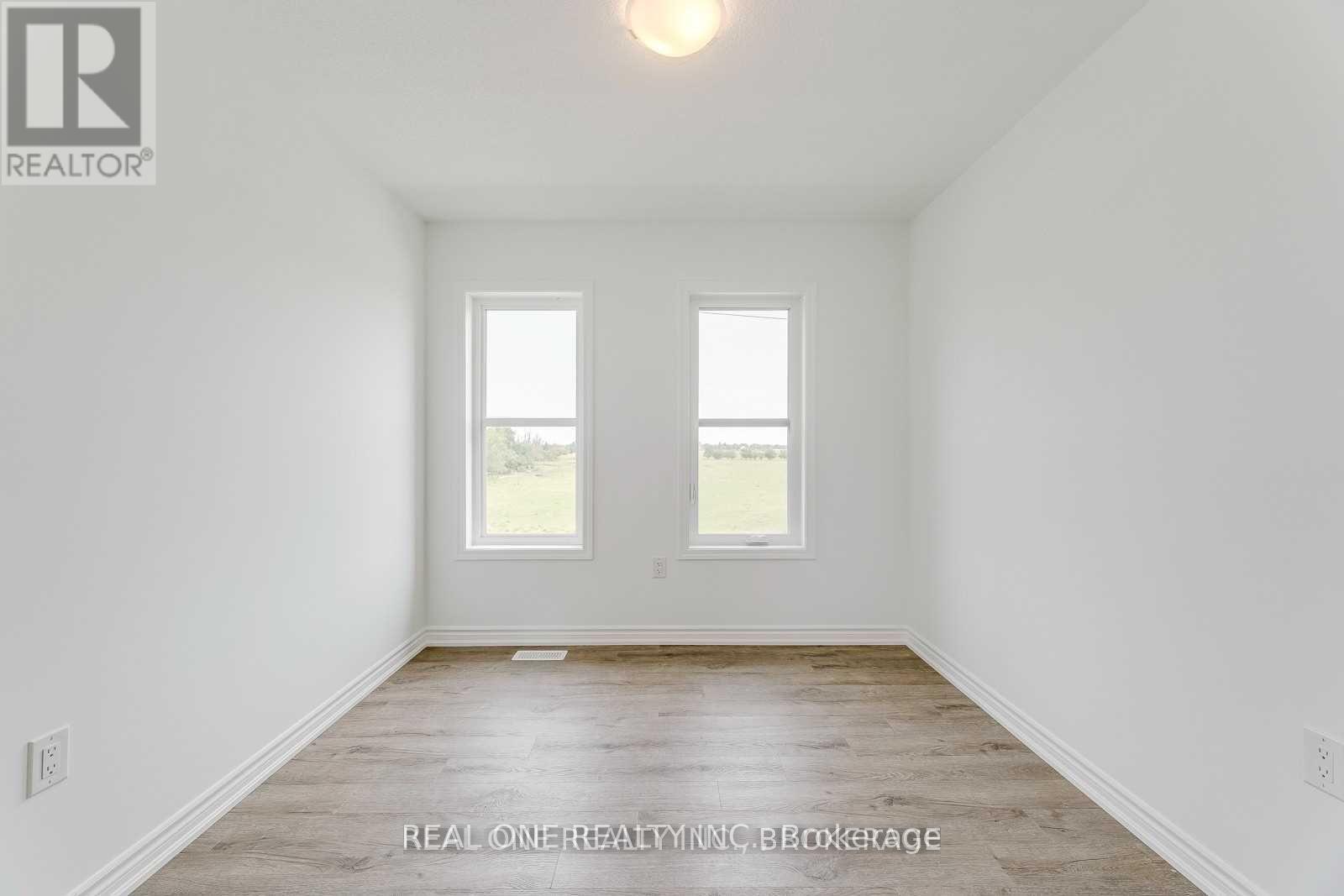 34 - 980 Logan Drive, Milton, Ontario  L9T 7E7 - Photo 23 - W13520980