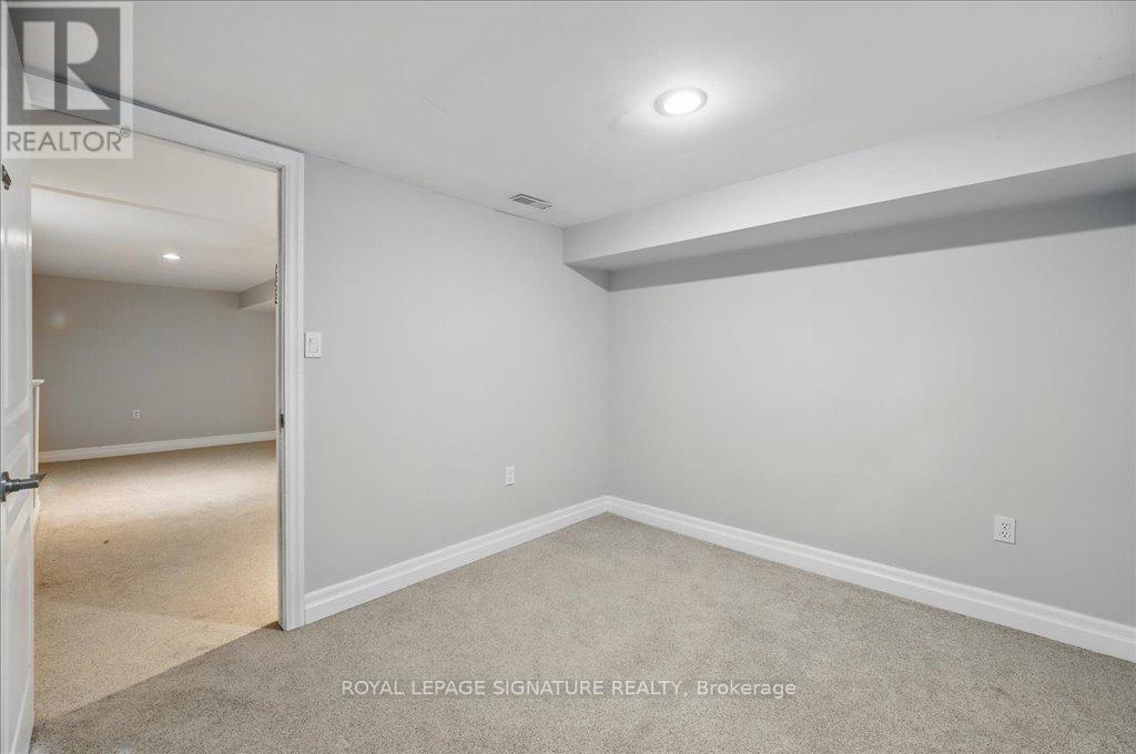 1406 Acton Crescent, Oakville, Ontario  L6J 2S5 - Photo 26 - W13521106