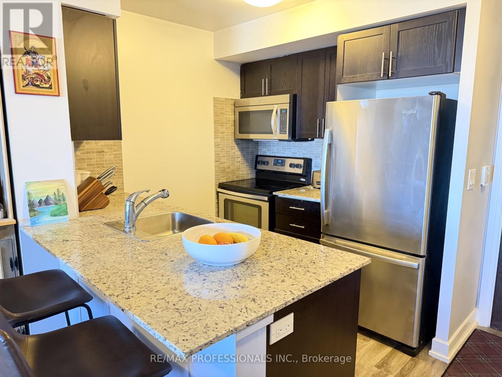 1229 - 2 Eva Road, Toronto, Ontario  M9C 0A9 - Photo 3 - W13521128