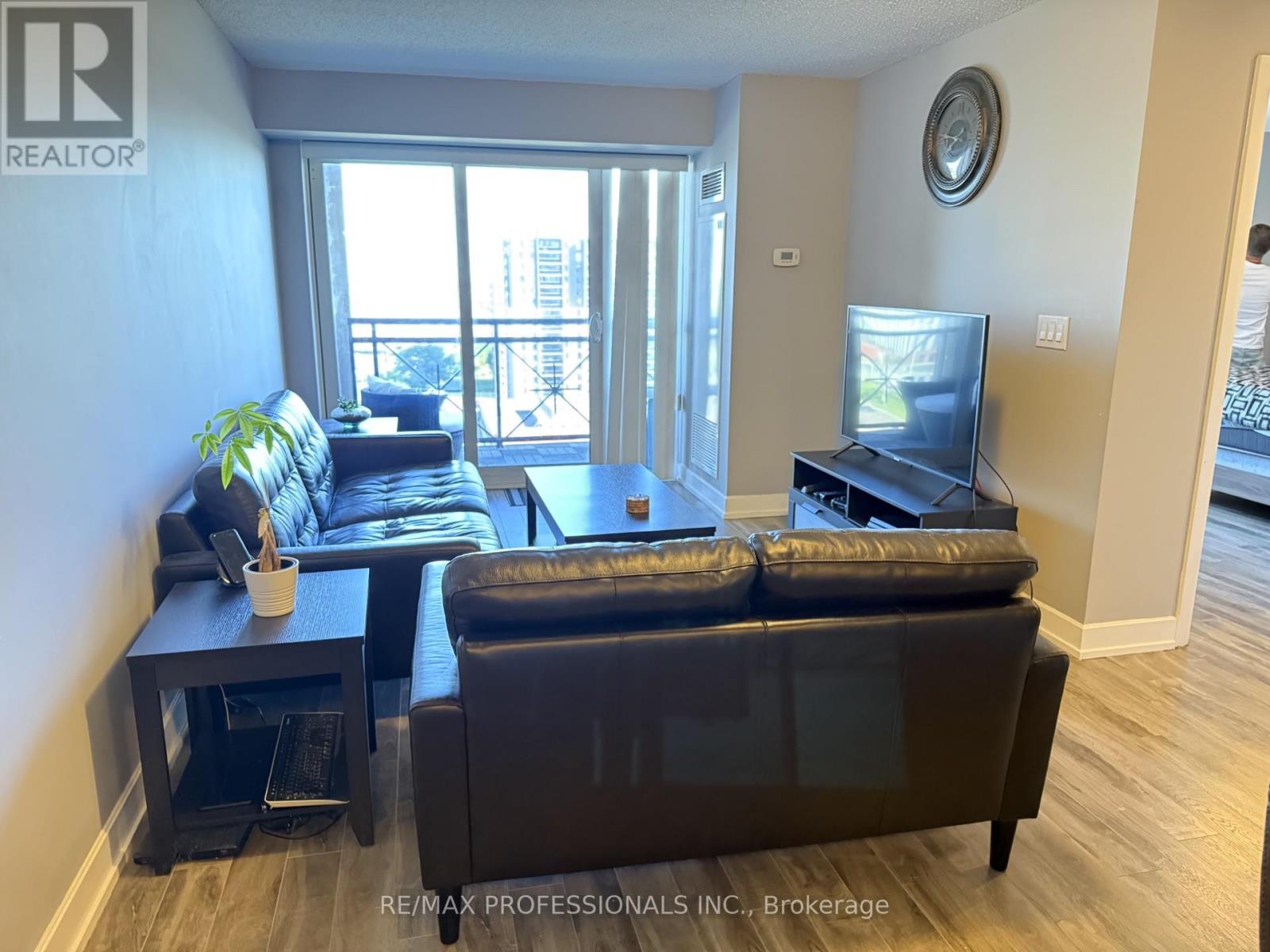 1229 - 2 Eva Road, Toronto, Ontario  M9C 0A9 - Photo 7 - W13521128