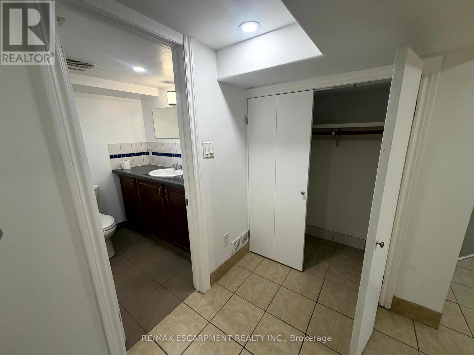 Lower Level - 98 Limeridge Road E, Hamilton, Ontario  L9A 2S3 - Photo 11 - X13520908